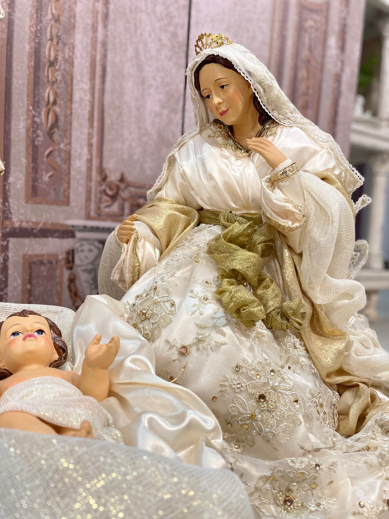 FIORI DI LENA Sacra Famiglia Natività con Abiti Avorio e Dorato 3 pezzi