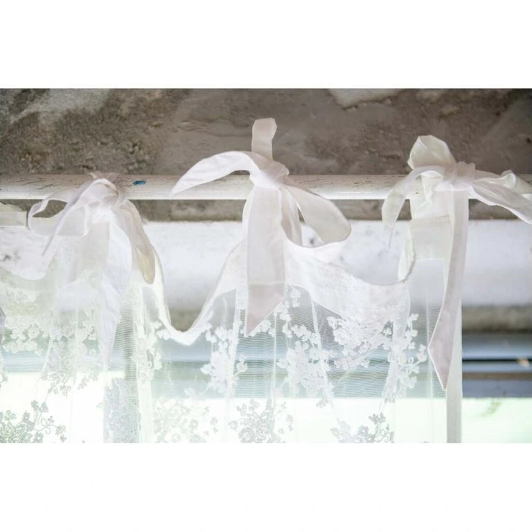 BLANC MARICLÒ Tenda in Pizzo Ricamato con Lacci "DENTELLE"