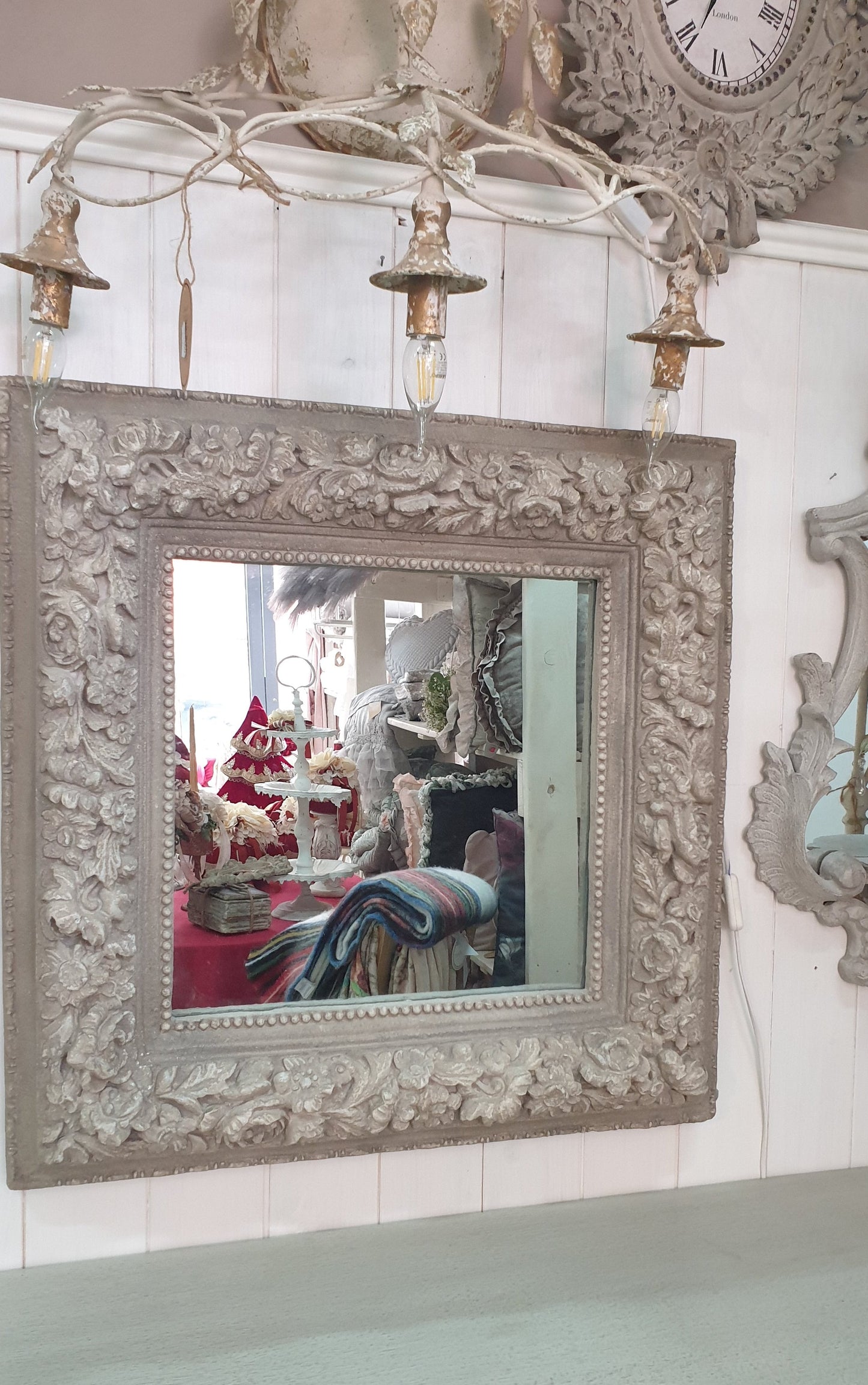Specchio con cornice vissi d'arte Blanc Mariclo