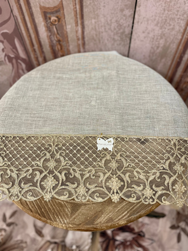 FIORI DI LENA Copritavolo in Lino Bisso con Pizzo Retato Dorato 120cm