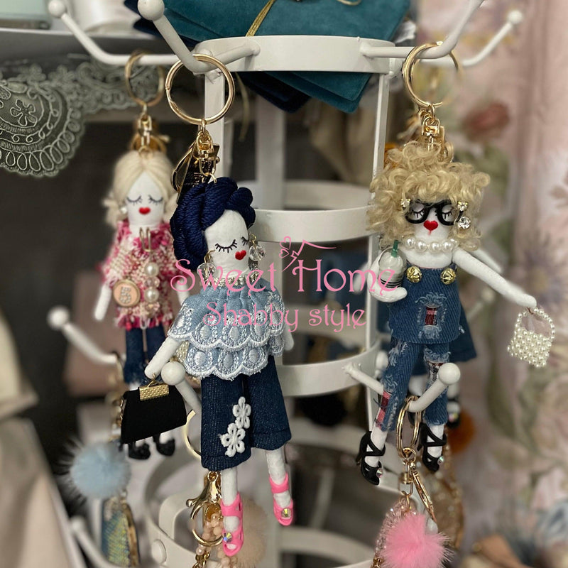 FIORI DI LENA Portachiavi Le Brigitta Con Scatola e Frase