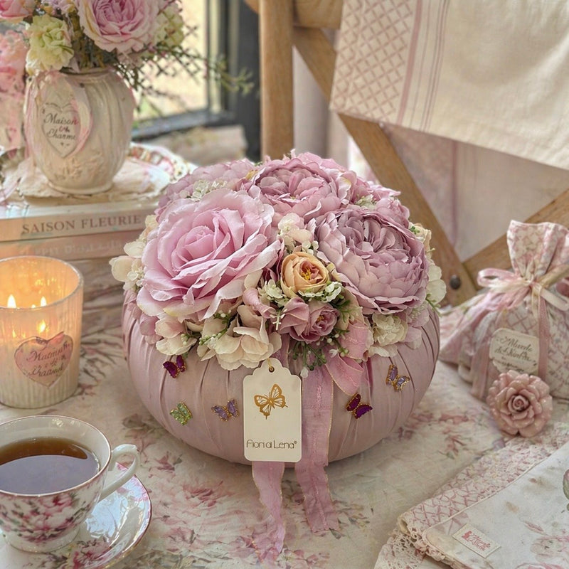 FIORI DI LENA Pouf con Rose e Peonie Glicine e Applicazione Farfalla