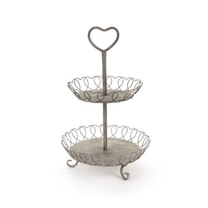 Alzatina centrotavola 2 piani in metallo grigio anticato con manico a cuore, H 52,5 cm
Nuvole di Stoffa – Sweet Home Shabby Style
Vista frontale, sfondo neutro