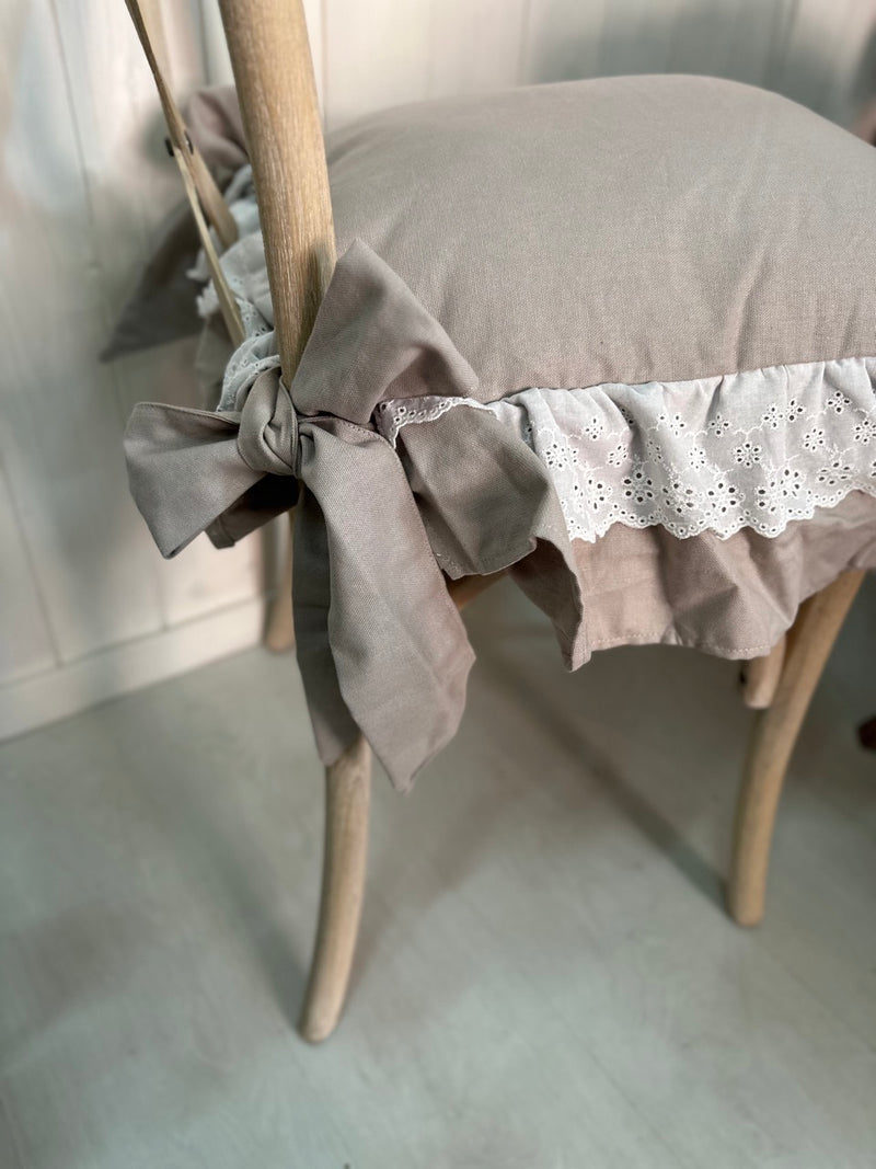 CLODETTE Set/6 Cuscini Sedia in Cotone Sabbia con Rouche " LULÙ "