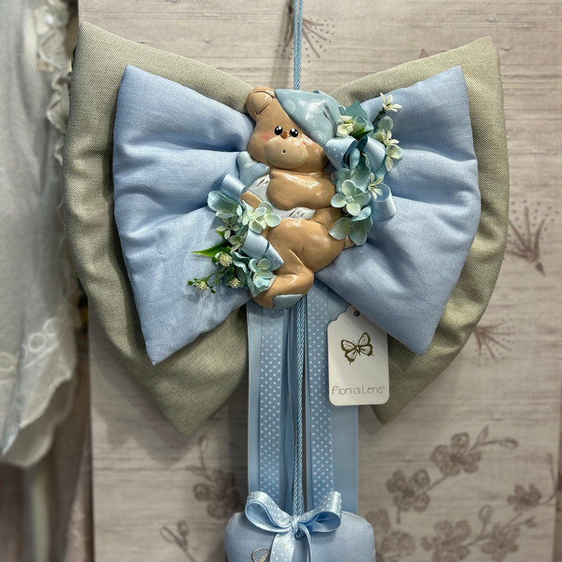 FIORI DI LENA Doppio Fiocco Nascita con Orsetto in Ceramica e Cuore Ricamato