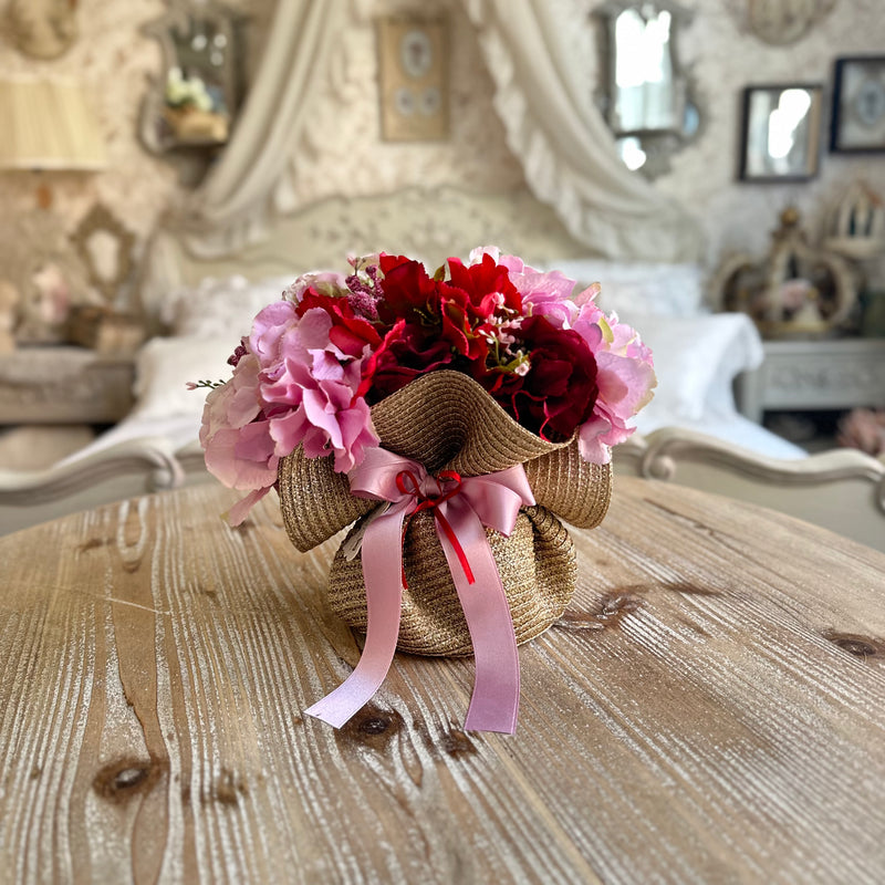 FIORI DI LENA Cesto Dorato in Paglia con Fiori e Fiocco