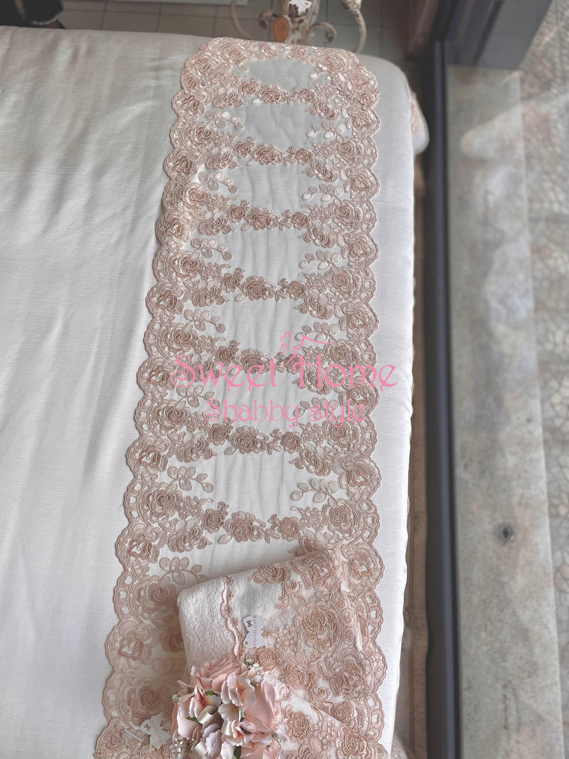 FIORI DI LENA Runner Ovale In Pizzo Rose Pesca 130 cm