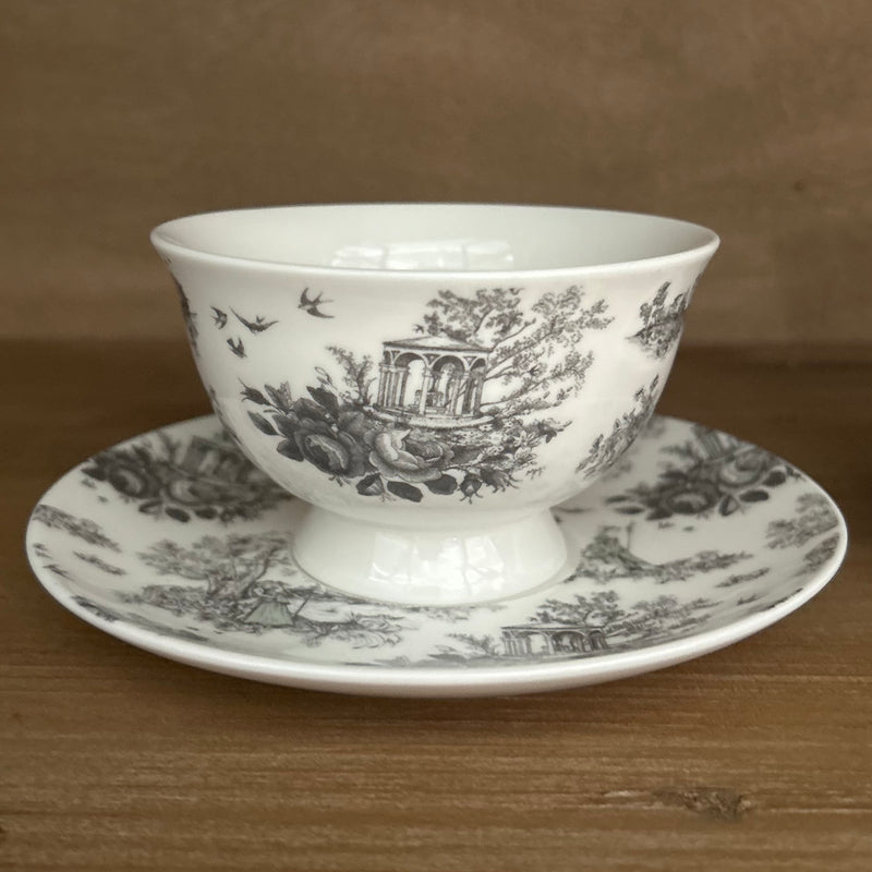 MATHILDE M. Set da Due Tazze da Tè in Porcellana