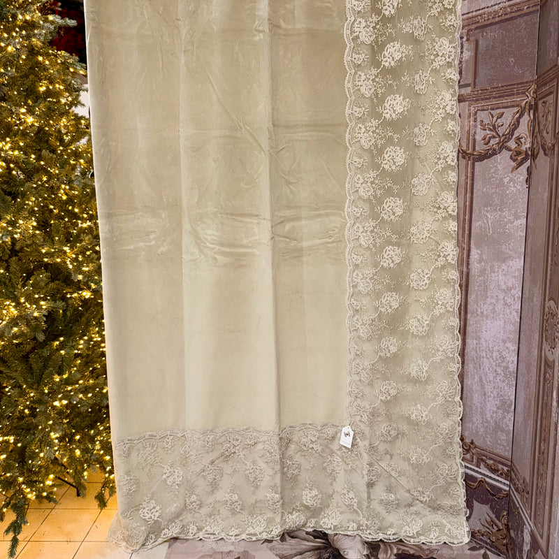 FIORI DI LENA Tenda in Velluto con Pizzo Nocciola