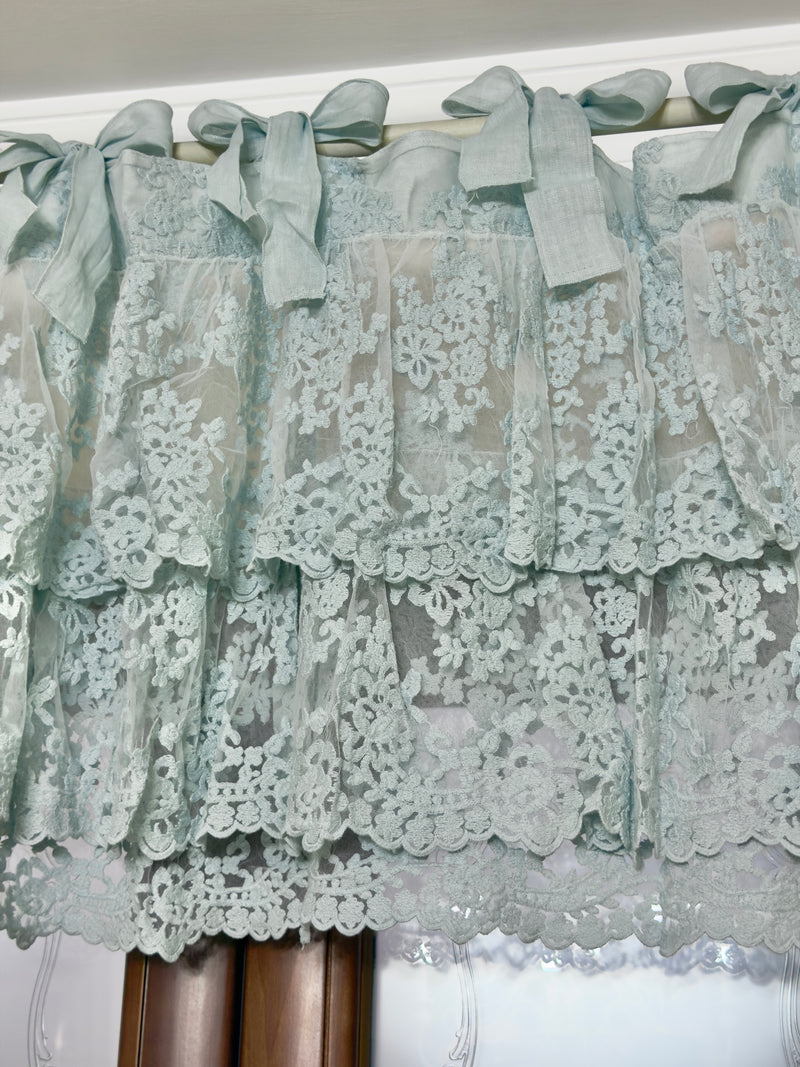 CHEZ MOI Mantovana in Cotone e Pizzo "MADEMOISELLE FLORA" Carta da Zucchero