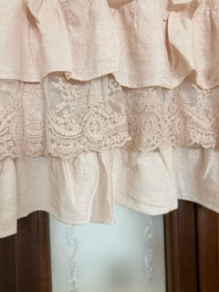 CHEZ MOI Mantovana in Lino e Pizzo "BALZA CORINZIO" Polvere di Cipria