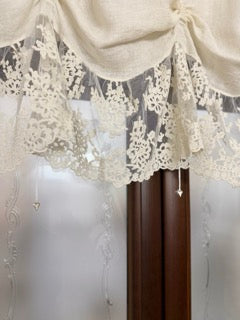 CHEZ MOI Mantovana in Lino e Pizzo "COULISSE FLORA" Biscotto