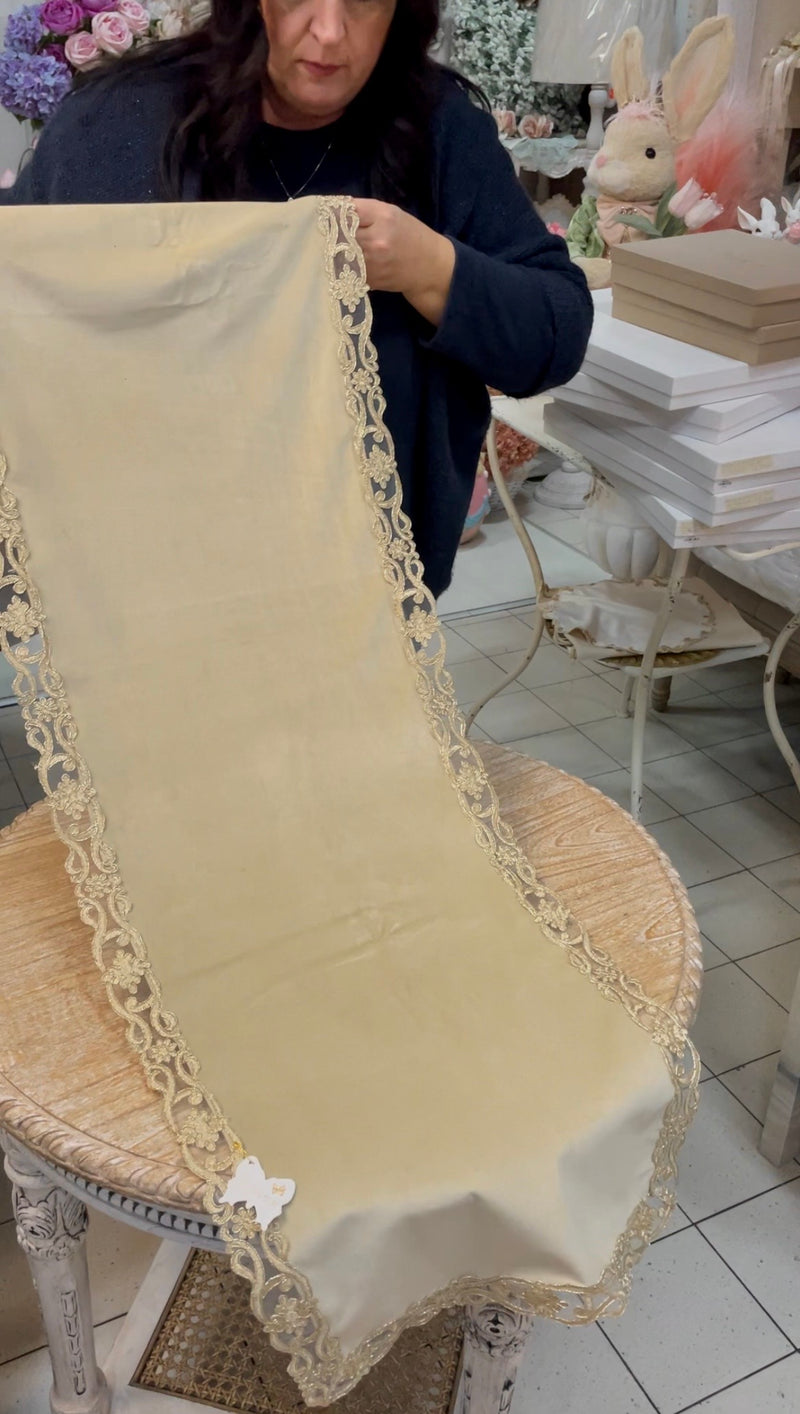 FIORI DI LENA Runner in Velluto Nocciola o Nude e Pizzo Dorato