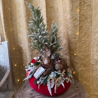 FIORI DI LENA Paesaggio Natalizio e Renna su Pouf in Velluto Rosso