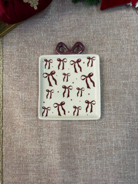 BOLTZE Piattino Boucle in Ceramica con Fiocco