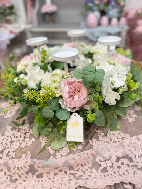 FIORI DI LENA Candeliere Centrotavola 4 Fiamme con Peonie e Decorazioni Floreali