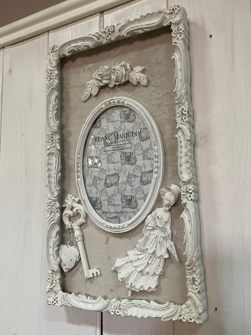 BLANC MARICLÒ Quadro Portafoto in Resina Avorio con Rose Dama Chiave e Cuore