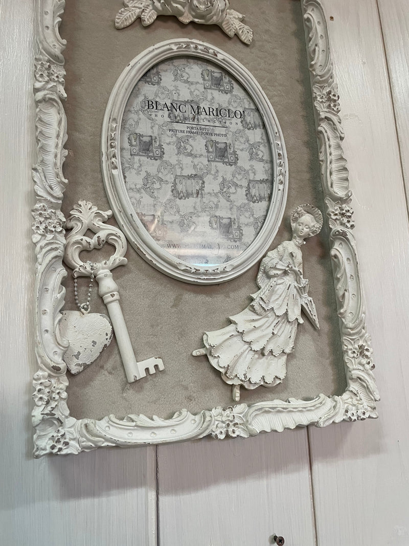 BLANC MARICLÒ Quadro Portafoto in Resina Avorio con Rose Dama Chiave e Cuore