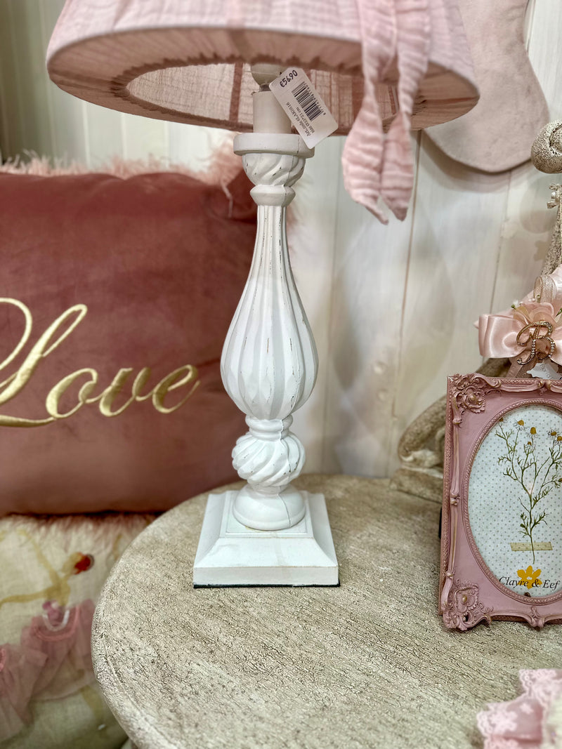 CLAYRE & EEF Lampada con Base in Legno e Paralume Rosa in Lino Garzato