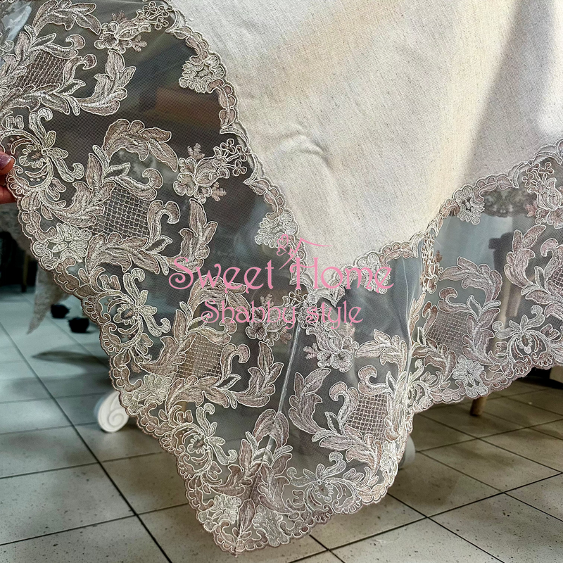 FIORI DI LENA Tovaglia in Lino e Doppio Pizzo Cognac