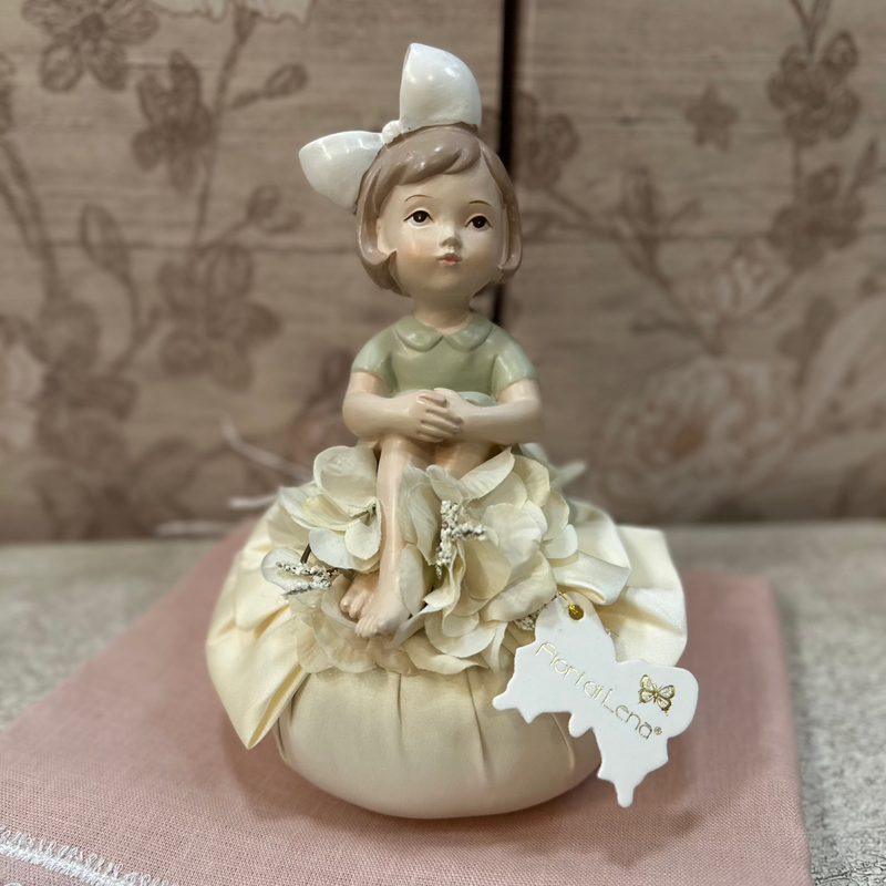 FIORI DI LENA Pouf con Bambolina e Fiocco in Seta