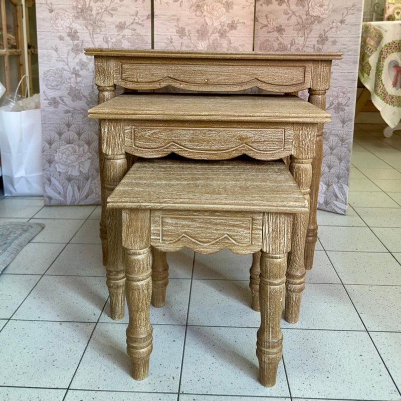 BLANC MARICLÒ Tavolino in Legno di Bayur