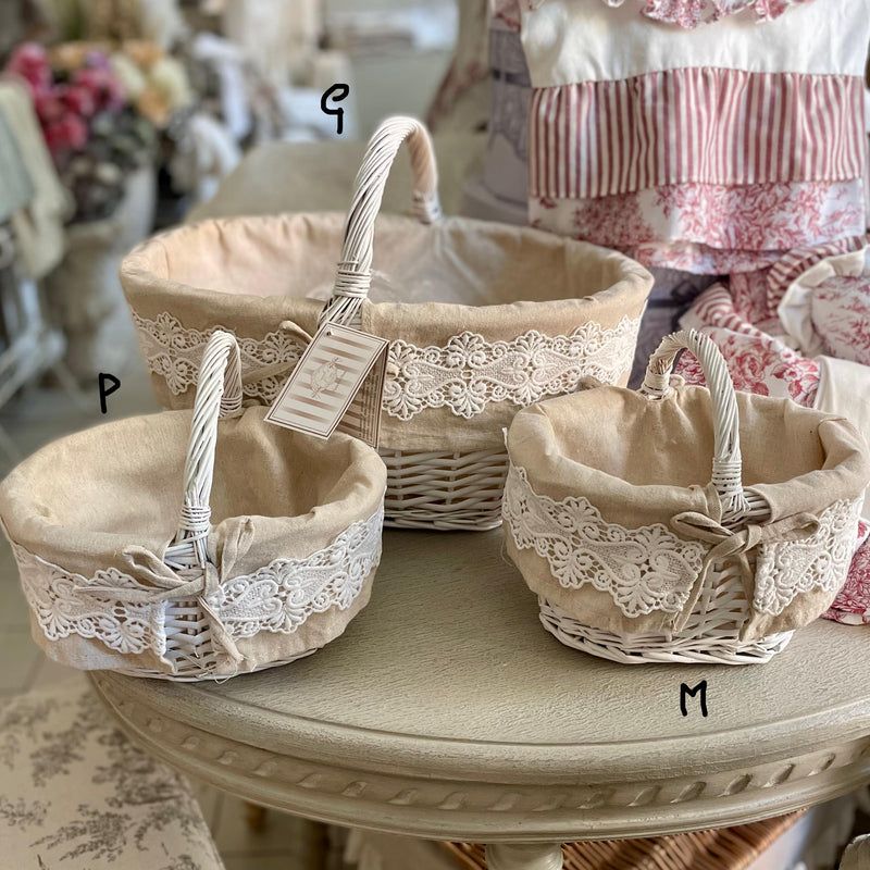 COCCOLE DI CASA Cesta Ovale con Manico Fiocco e Pizzo