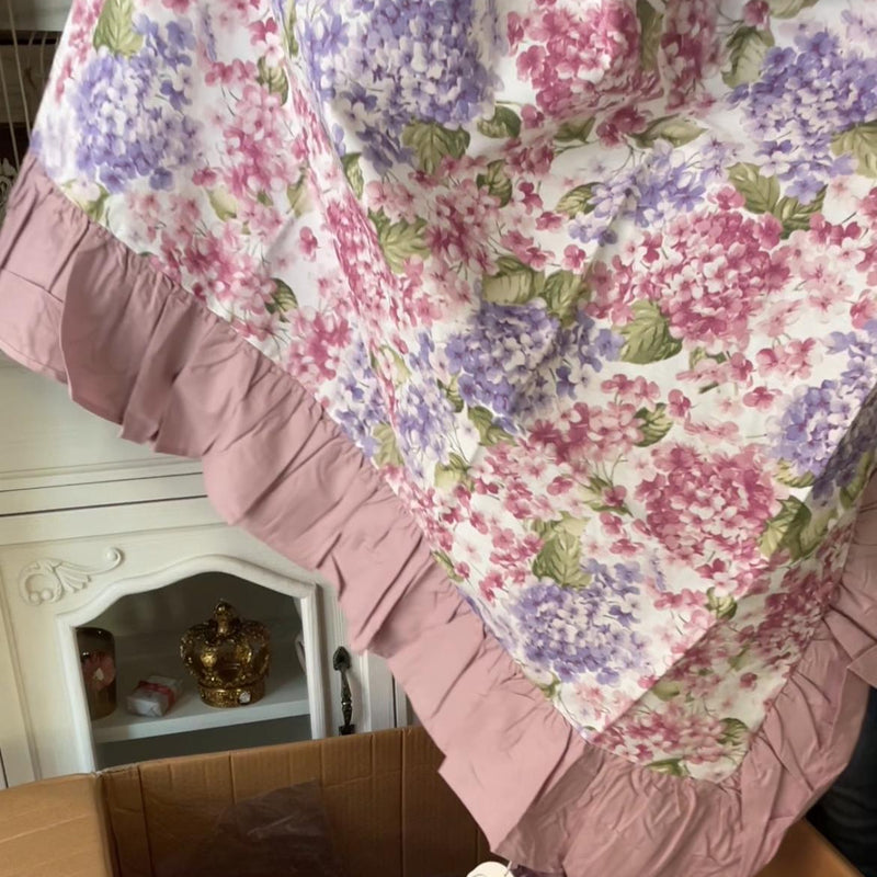 CLODETTE Tovaglia a Fiori Rosa con Rouche " ORTENSIA "