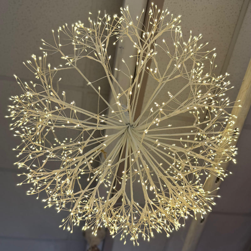 NUVOLE DI STOFFA Palla Luminosa in Metallo Bianco con 1200 led