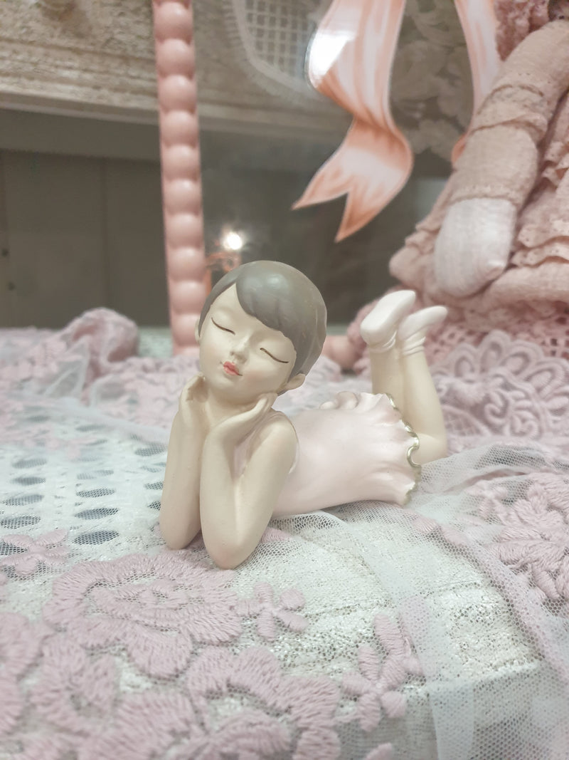 BLANC MARICLÒ Ballerina Sdraiata in Resina con Vestito Rosa o Avorio
