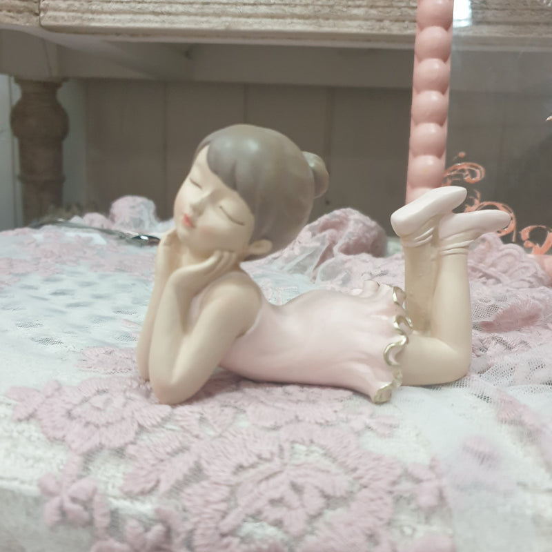 BLANC MARICLÒ Ballerina Sdraiata in Resina con Vestito Rosa o Avorio