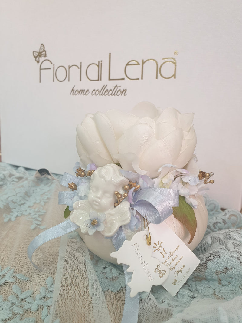 Pouf decorativo in stile shabby chic con figura angelica in avorio
Sweet Home Shabby Style – FIORI DI LENA
Ambientazione, vista laterale