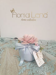 Pouf in lino color polvere con peonia rosa in Capodimonte
FIORI DI LENA
vista frontale