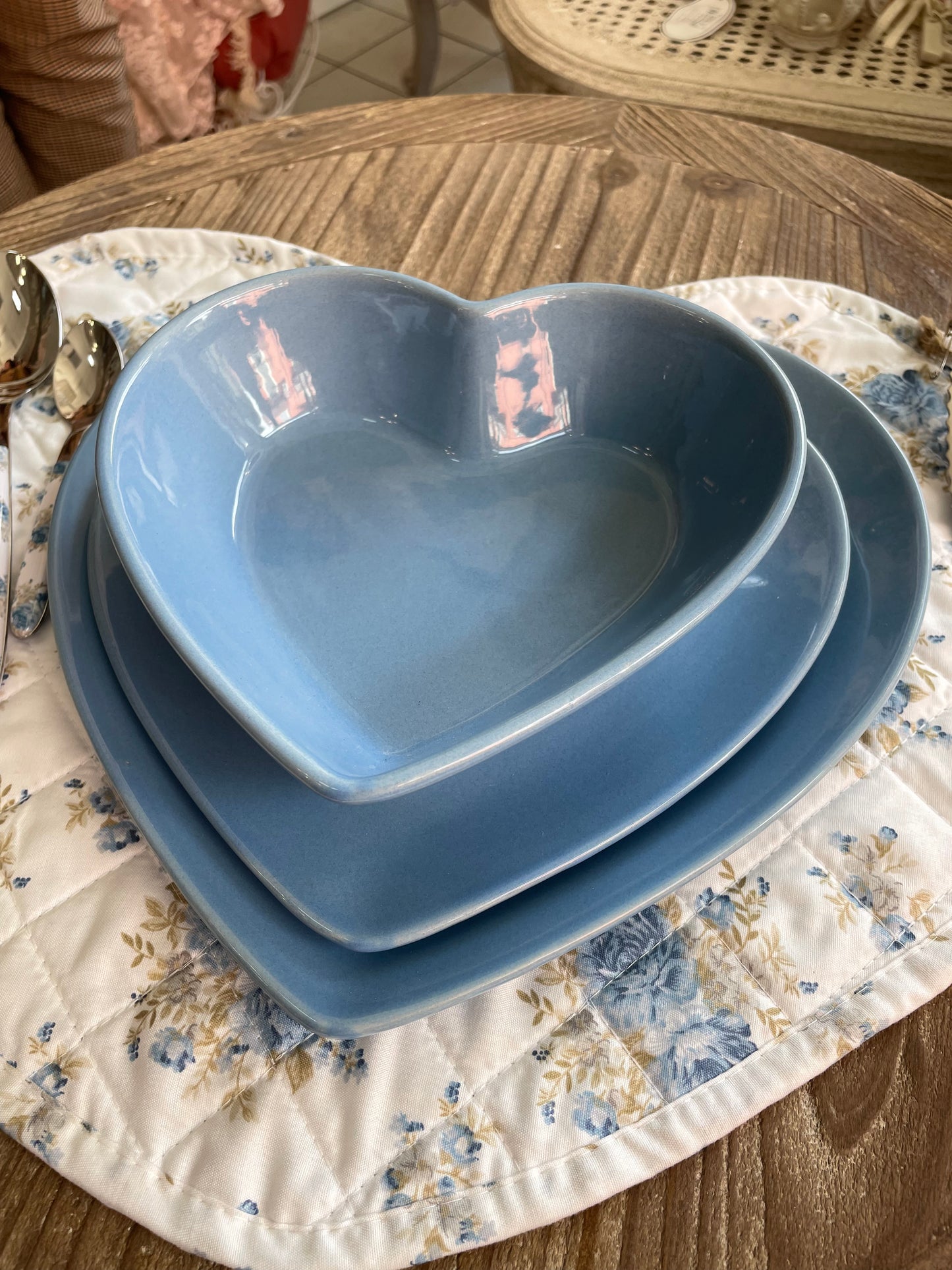 Set of 18 blue heart plates Clouds of Cloth